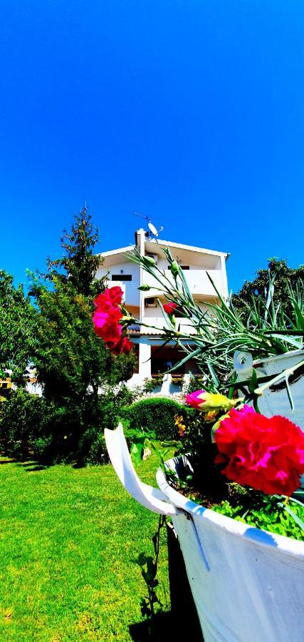Apartments Sime Sukošan Buitenkant foto