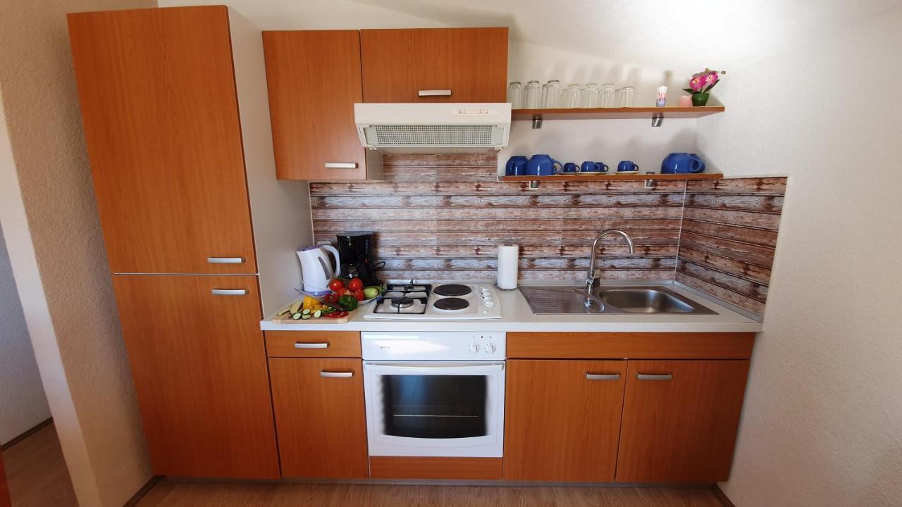 Apartments Sime Sukošan Buitenkant foto