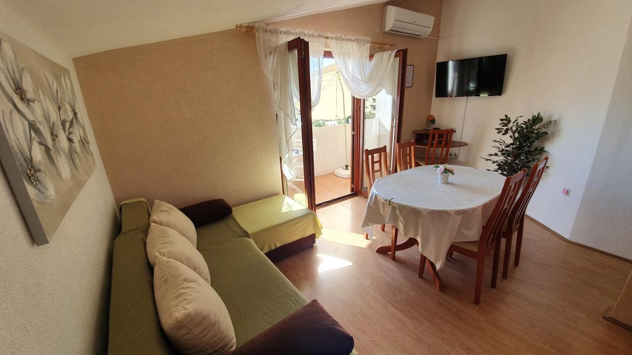 Apartments Sime Sukošan Buitenkant foto